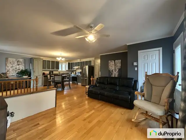 $429,000 - Bungalow for sale in Princeville in Houses for Sale in Victoriaville - Image 4