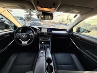 The 2019 Lexus IS 300 AWD with the Luxury Package is a standout choice in the Canadian compact luxur... (image 7)