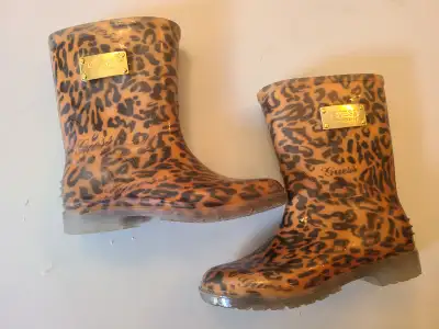 Guess Rain boots for girls Size 12, View more