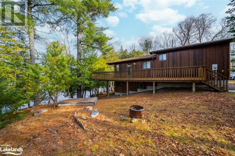 23 SMITH PINE Crescent McKellar, Ontario Houses for Sale Barrie