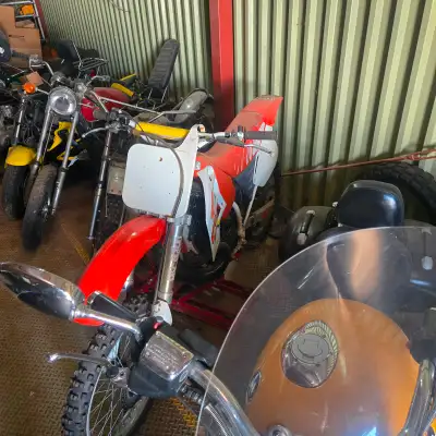 All Original, will not accept any less Then $8500. Do not contact me with any offer less then $8500....