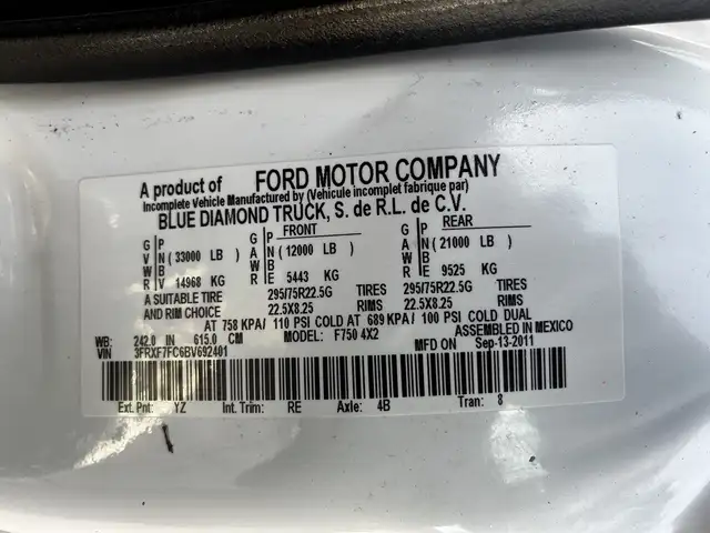 2011 Ford F750 18 Foot Cummins Manual Flatdeck in Heavy Trucks in Winnipeg - Image 62