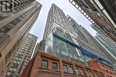 325 - 15 MERCER STREET Toronto (Waterfront Communities), Ontario