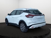 This Nissan Kicks has a dependable Regular Unleaded I-4 1.6 L/98 engine powering this Variable trans... (image 3)
