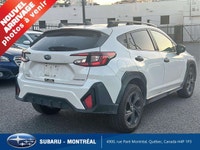 Le Subaru Crosstrek Convenience Eyesight CVT AWD 2024 usagé offert par Subaru Montréal se présente e... (image 3)