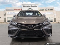 *This Toyota Camry SE | Heated Seats | Back up Camera | Fully Inspected and ready to drive | Financi... (image 6)