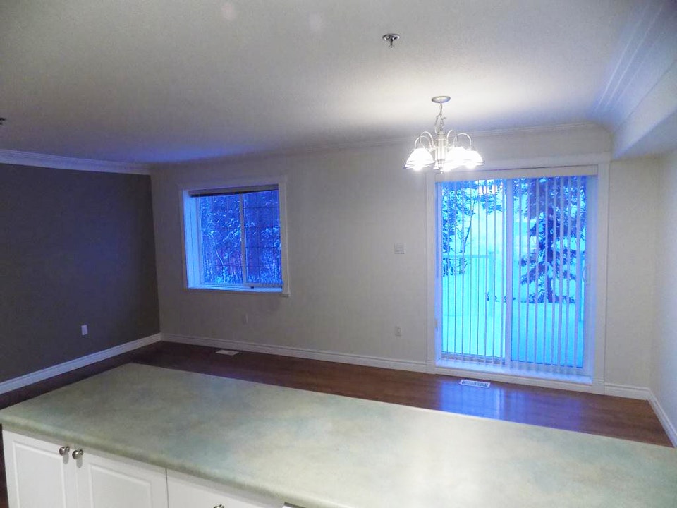 Three Lakes Village - 3 Bedroom 2.5 Bath Townhouse Apartment for 3
