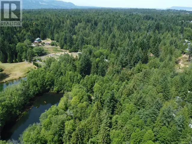 1075 SPIDER LAKE Rd Qualicum Beach, British Columbia in Houses for Sale in Parksville / Qualicum Beach - Image 24