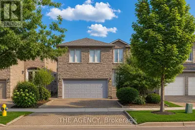 Prime Thornhill location! Exceptional opportunity to renovate and create your dream family home in o...