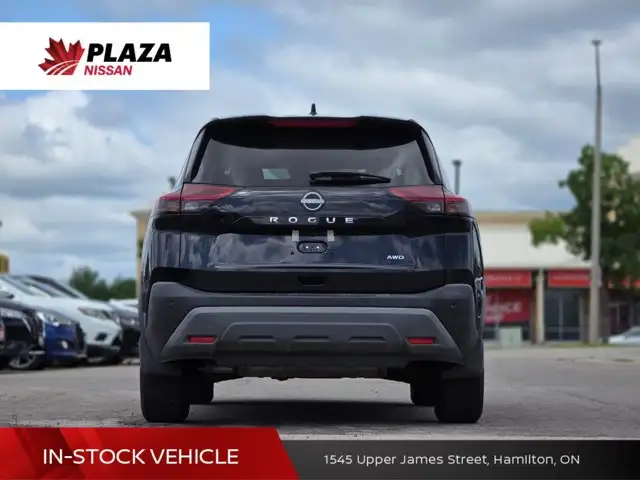 2021 Nissan Rogue in Cars & Trucks in Hamilton - Image 6