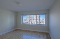 Akelius one bedroom apartment for rent. Located near Sherbrooke & Drummond in the Downtown - McGill... (image 8)