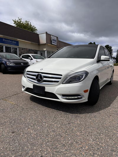 WE FINANCE EVERYONE! — THANK YOU FOR SHOPPING WITH PEMBROKE AUTO SALES! — ***4.4 Stars GOOGLE*** — F...