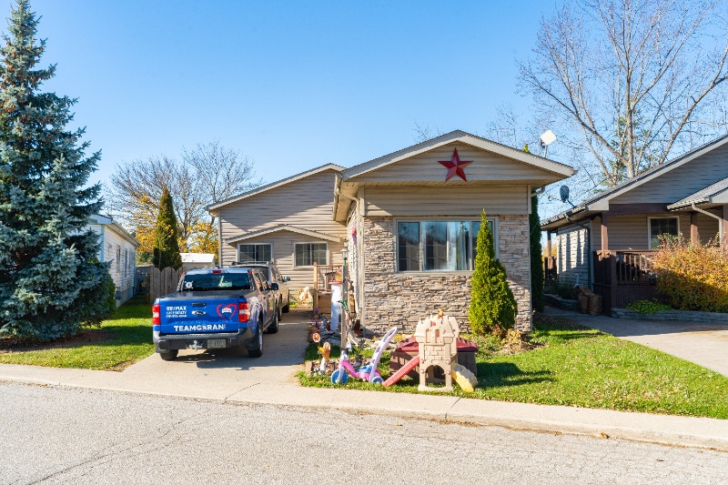 60 Parkside Dr, Mcgregor Houses for Sale Windsor Region Kijiji