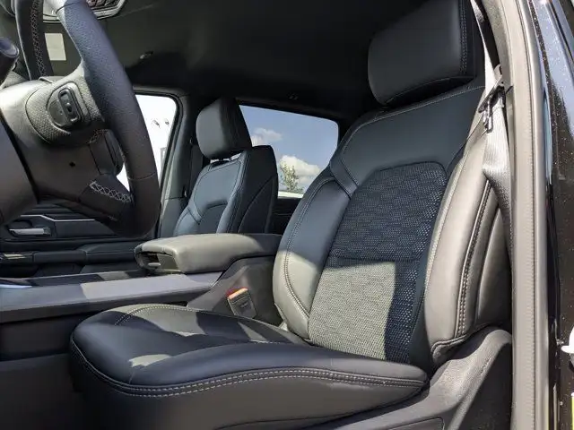 2025 Ram 1500 Sport - 360 Parking Cams - Adaptive Cruise - 12 in Cars & Trucks in Calgary - Image 14