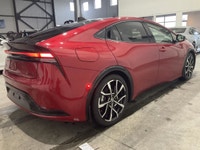 Ce Toyota Prius Prime 2024 version HYBRID RECHARGEABLE**CUIR**TOIT PANO**NAVI** est offert à Mirabel... (image 2)