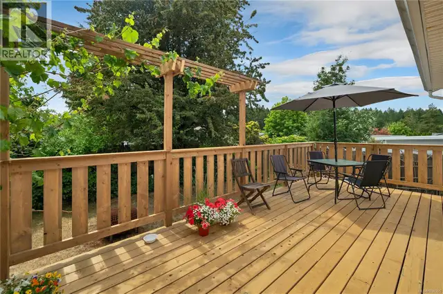 755 Kit Cres Campbell River, British Columbia in Houses for Sale in Campbell River - Image 5