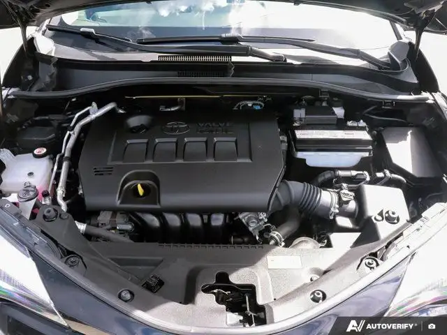 2022 Toyota C-HR LE | Accident Free | Backup cam in Cars & Trucks in Oshawa / Durham Region - Image 28