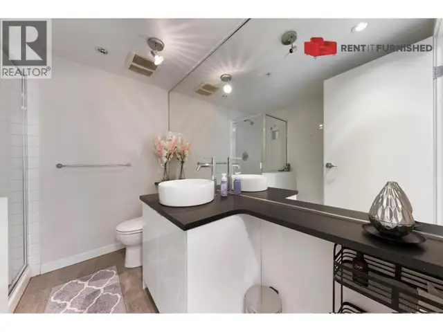 503 788 HAMILTON STREET Vancouver, British Columbia in Long Term Rentals in Vancouver - Image 5