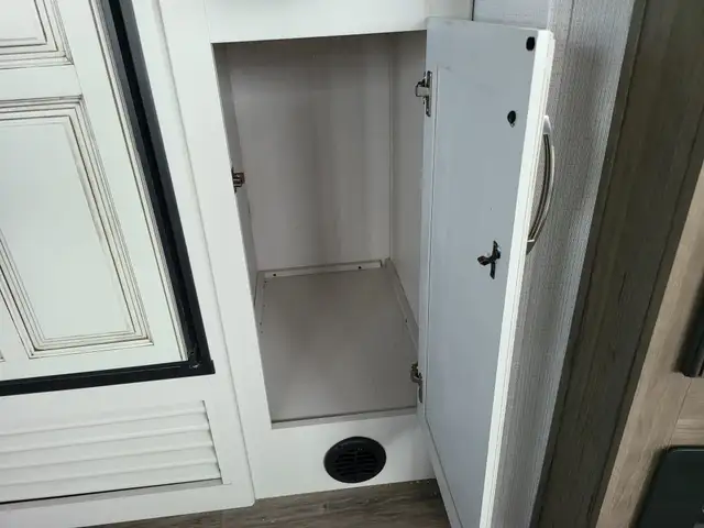 2021 Keystone COUGAR 29 MBS in Travel Trailers & Campers in St. Albert - Image 26