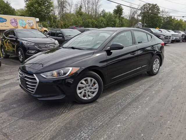 2018 Hyundai Elantra SE