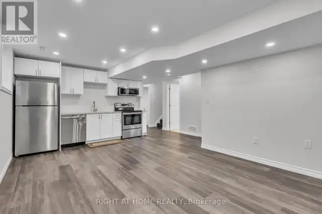 321 CARRIAGE WAY Waterloo, Ontario in Houses for Sale in Kitchener / Waterloo - Image 40