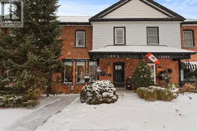 WELCOME TO 1092 MONMOUTH. FALL IN LOVE WITH WINDSOR'S HISTORIC OLDE WALKERVILLE AREA. STEPS AWAY FRO...