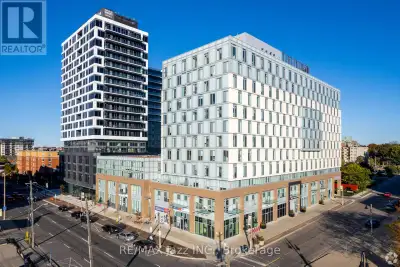 Say Hello to Condo Style Living You Can Lease. Unit 1004 is a spectacular 1 BR, 1 Bath, Open Concept...