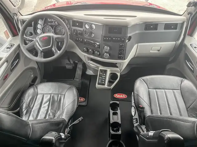 2018 PETERBILT 579 in Heavy Trucks in Mississauga / Peel Region - Image 12