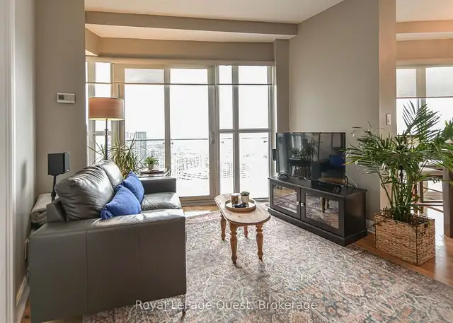 Breathtaking city views! in Houses for Sale in Mississauga / Peel Region - Image 8