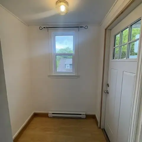 16 COTTAGE ROAD - UPPER&LOWER UNITS AVAILABLE NOW! LAUNDRY INCL in Long Term Rentals in City of Halifax - Image 15