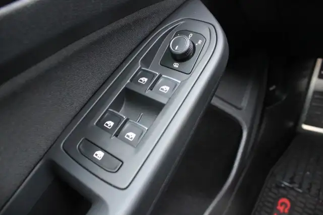 2022 Volkswagen Golf GTI Autobahn Auto for sale in Cars & Trucks in Comox / Courtenay / Cumberland - Image 19