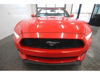 Ford Mustang V6 Convertible 2017 avec moteur 3.7L V6 developpant 300 HP et transmission manuelle 6 v... (image 9)