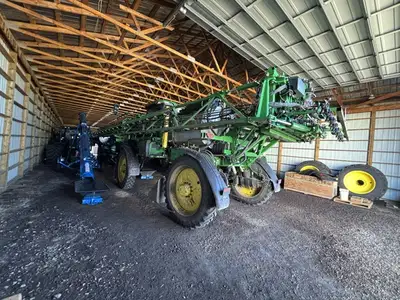Welcome to Horizon Ag & Turf Location: Horizon Ag & Turf Wetaskiwin 2022 John Deere 412R, Signature...