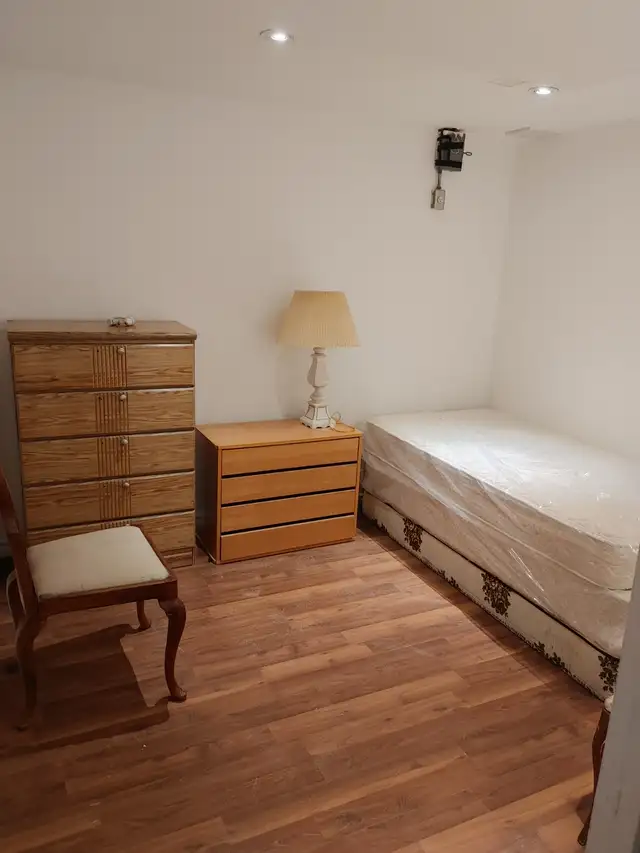 Furnished Bedroom For Rent!
