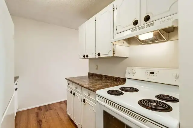 Affordable Apartments For Rent - Sutherland Manor - Apartment fo in Long Term Rentals in Medicine Hat - Image 17
