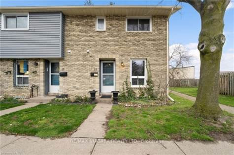 75 Ventura Dr in Condos for Sale in St. Catharines