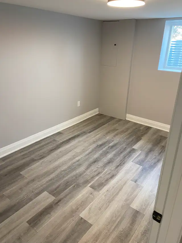 740 Collins Bay Road (Unit 2) Now Available For Rent!62854406804226124