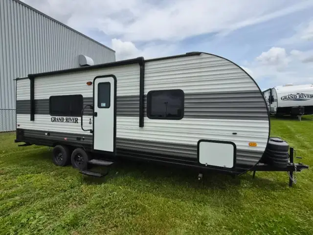 2025 Grand River RV Grand River 25RB in Travel Trailers & Campers in Woodstock - Image 3