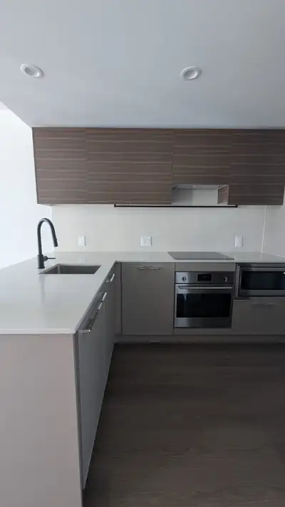 Brand-New 1-Bed + Balcony/Laundry/Amenities (George Junction)