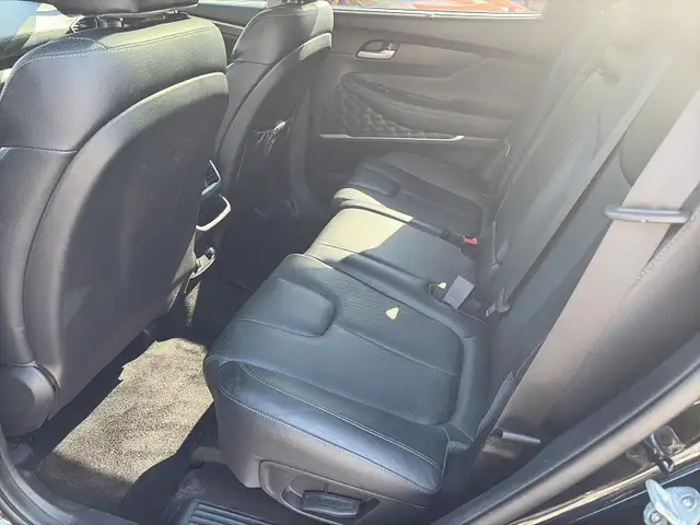 2020 Hyundai Santa Fe Preferred 2.4 w/Sun & Leather Package in Cars & Trucks in Fredericton - Image 13
