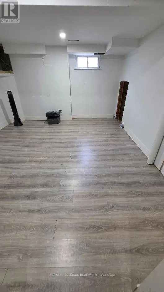 888 KROSNO BOULEVARD Pickering (Bay Ridges), Ontario in Long Term Rentals in Oshawa / Durham Region - Image 24