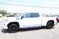 Drive in style with this fully-loaded GMC Sierra 1500! Powered by a robust Diesel engine and equippe... (image 2)