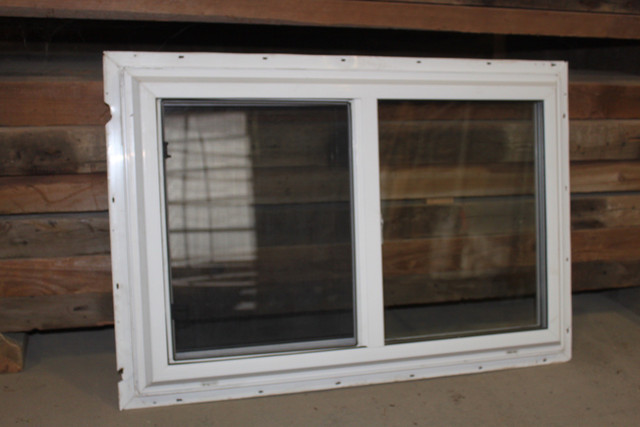 Vinyl Windows - Horizontal Sliders in Windows, Doors & Trim in Kitchener / Waterloo - Image 4