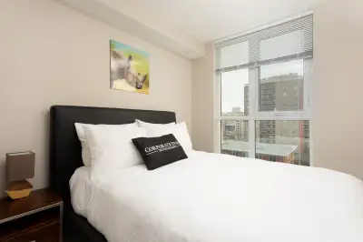 Use promo code "KIJIJI5" in your inquiry to enjoy a special discount! The Hendrix The apartment has...