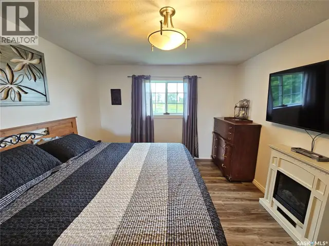 Redvers South Acreage. Antler Rm No. 61, Saskatchewan in Houses for Sale in Regina - Image 34
