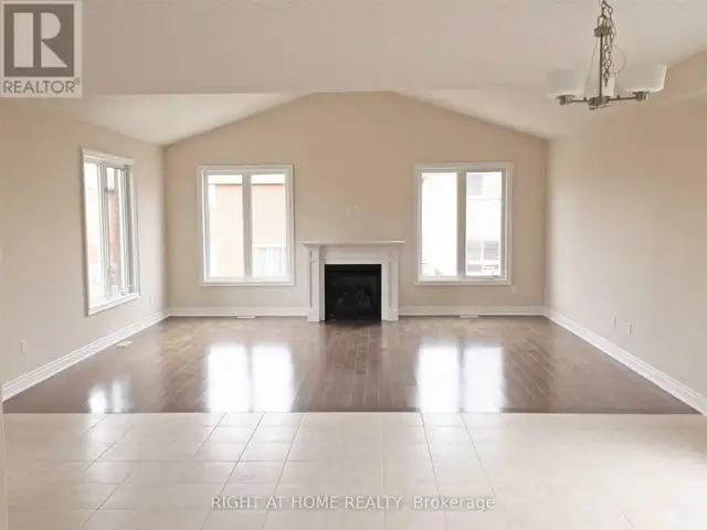 42 BOOTH LANE Barrie (Painswick South), Ontario in Long Term Rentals in Barrie - Image 4