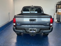 New Price! 2022 Toyota Tacoma Base V6 SR5 Crew Cab | Zacks Certified. 6-Speed Automatic 4WD Magnetic... (image 5)