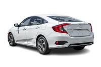 Nouvel Arrivage! La Honda Civic LX 2021 est une berline compacte reconnue pour sa fiabilité, son eff... (image 3)