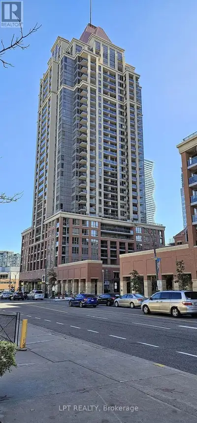 One bedroom and Den (Useable as 2nd Bedroom) with 2 full bathrooms in Square One area. One parking a...
