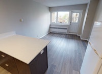 Located in the heart of Halifax, this apartment offers comfortable urban living in a vibrant neighbo... (image 4)